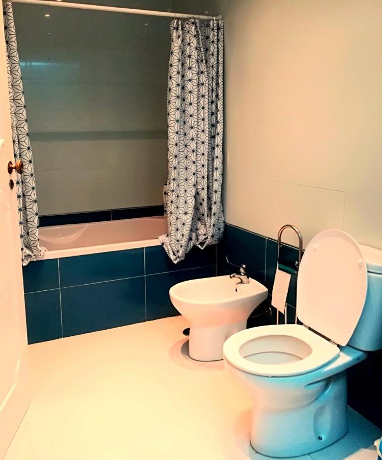 Tugaplace Bed & Breakfast Montijo Exterior photo